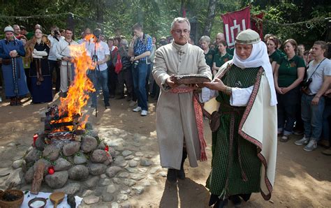 Neo pagan ceremonies